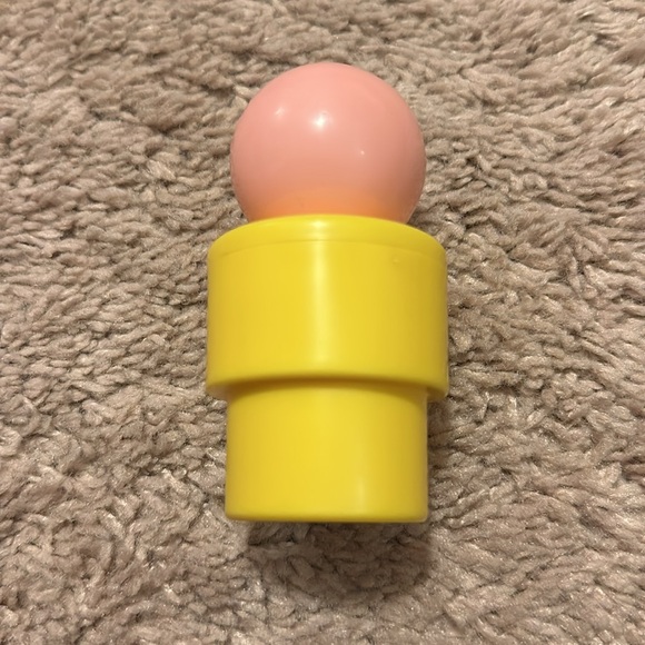 Vintage Fisher Price Yellow Little People Tub Toy Figure - Picture 2 of 4